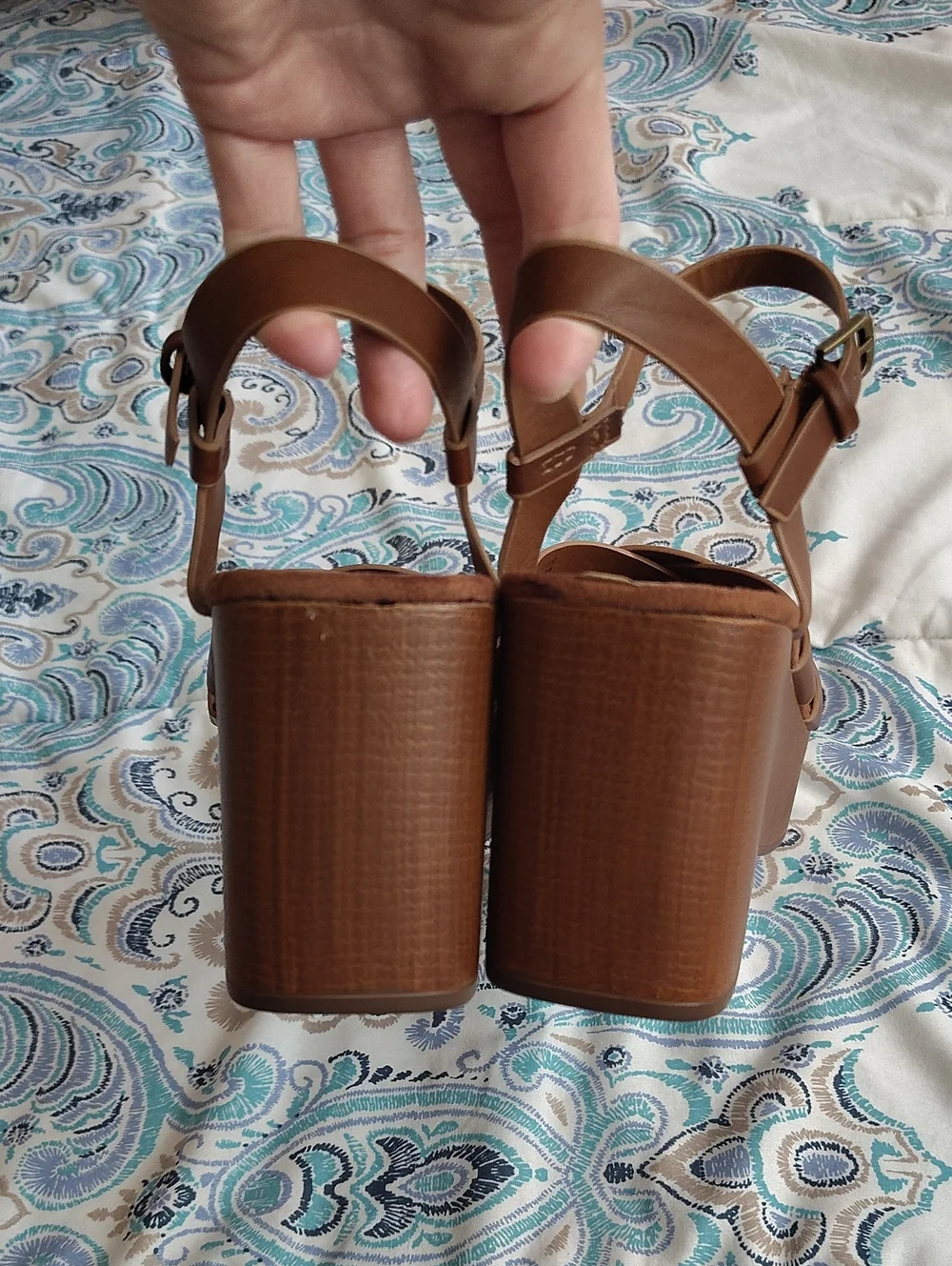 Cliffs by White Mountain Brown Zest Strappy 3.5